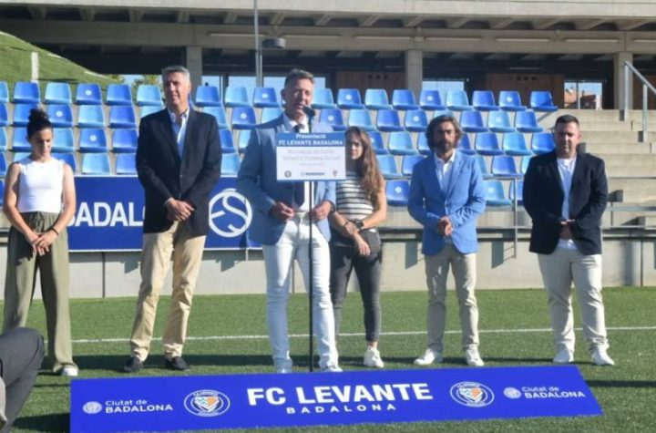 Presentació del Llevant Badalona de futbol femení