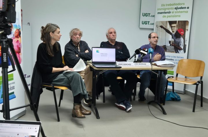 Un moment de l'assemblea de les associacions veïnals foto: FAVB